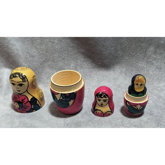 Traditional Hand Painted Russian Wooden Nesting Dolls - Picture 12 of 14